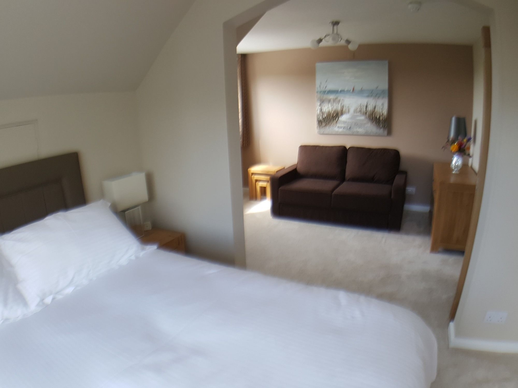 Marthys House With Hot Tub Looeヴィラ エクステリア 写真