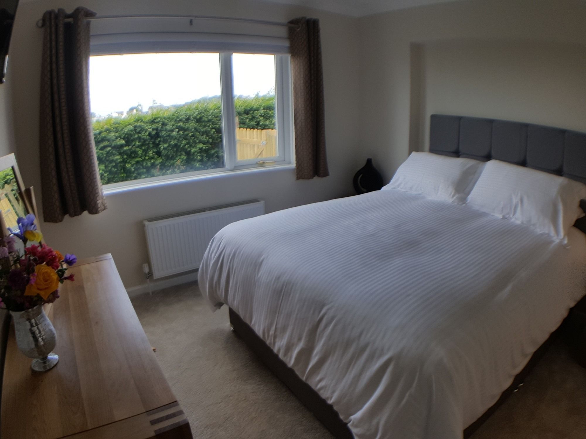 Marthys House With Hot Tub Looeヴィラ エクステリア 写真